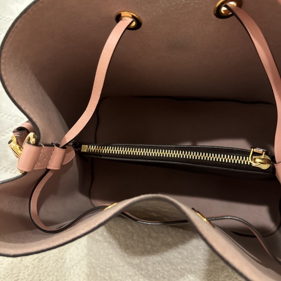 Louis Vuitton neonoe bag - Picture 3 of 11